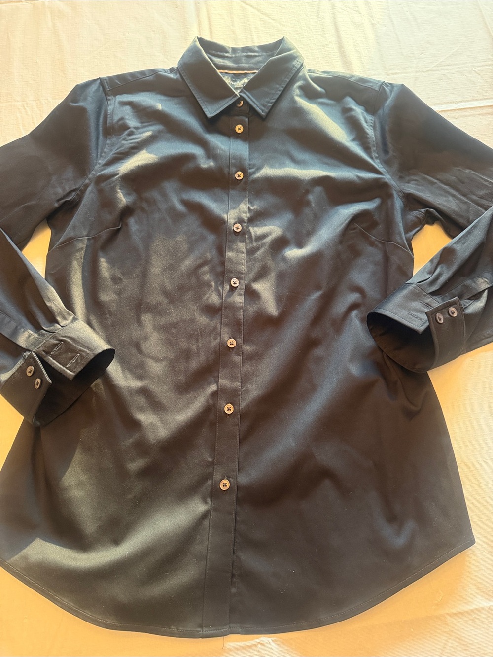 Banana Republic Women’s Black Button-Front Dress Shirt